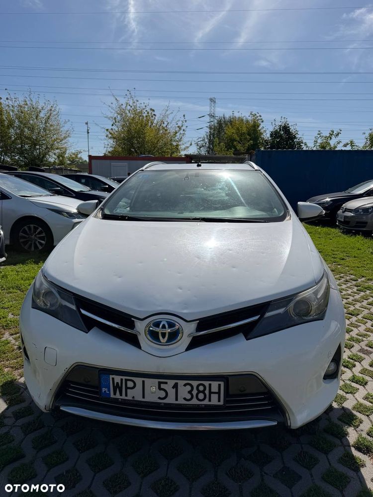 Toyota Auris - 2