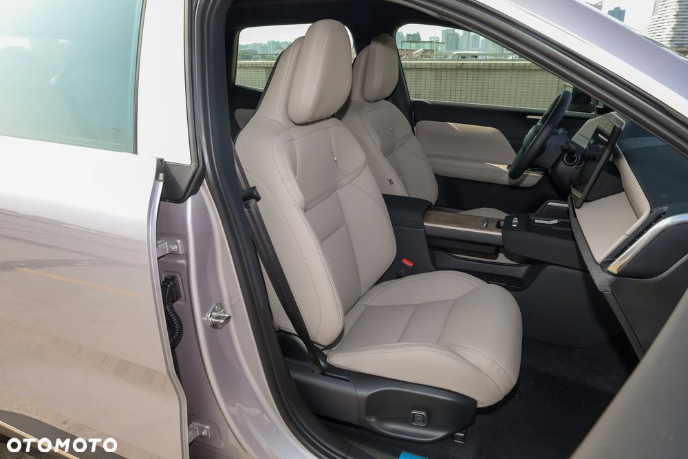 Volvo XC 70 - 19