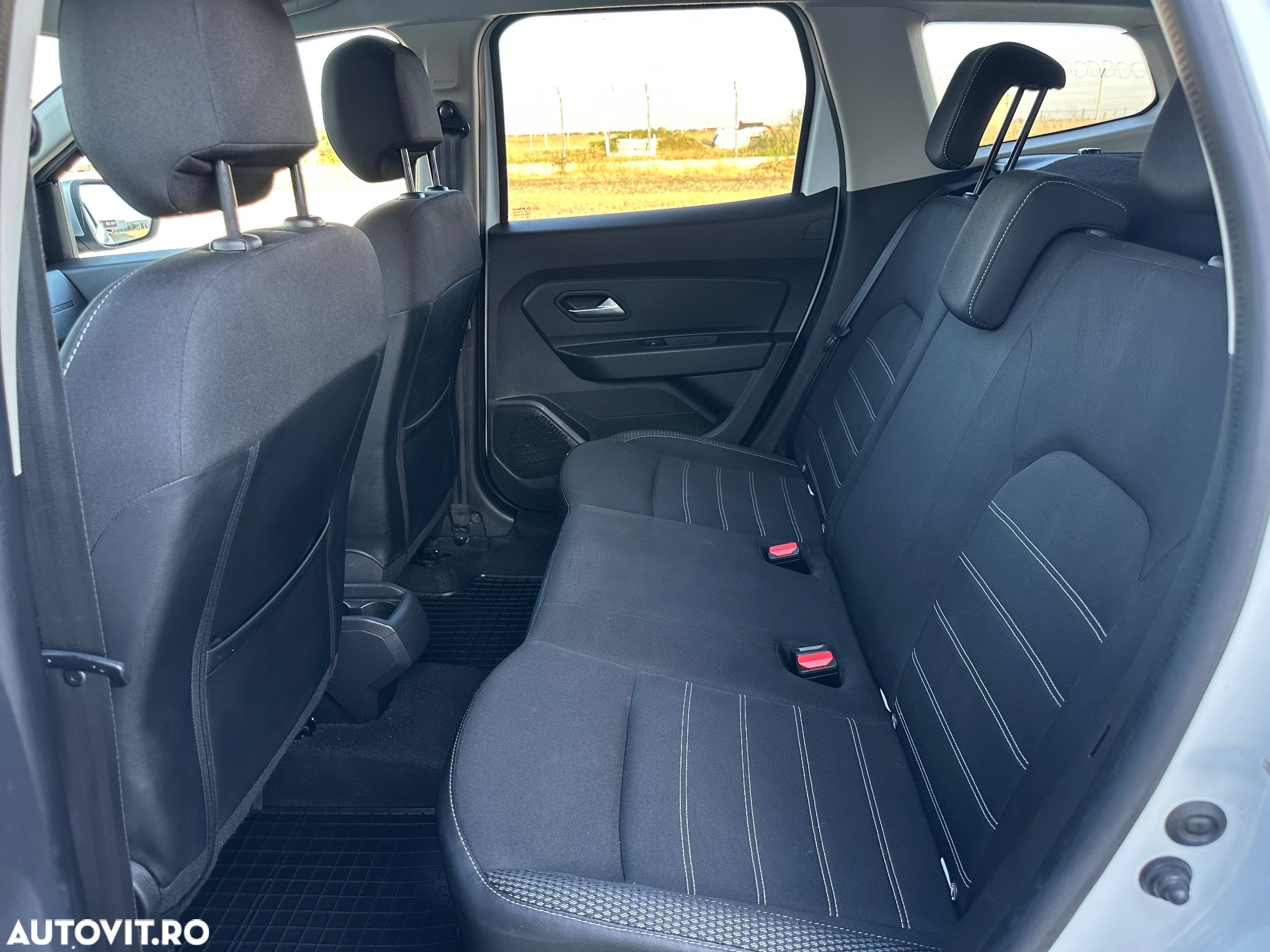Dacia Duster 1.5 Blue dCi Prestige - 14