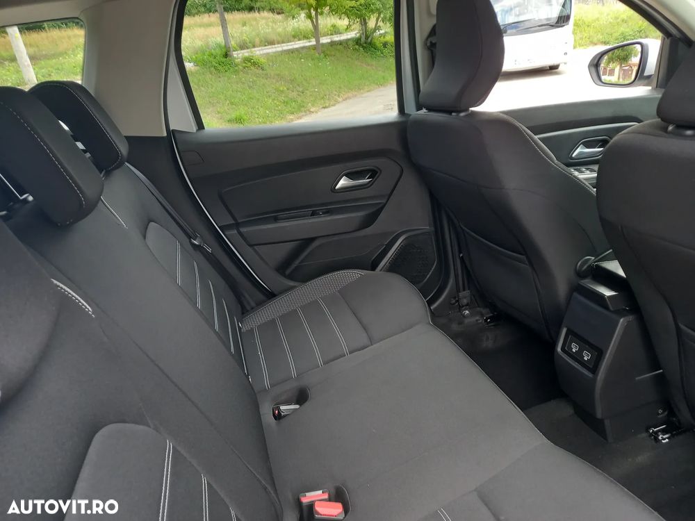 Dacia Duster 1.5 Blue dCi Prestige - 8