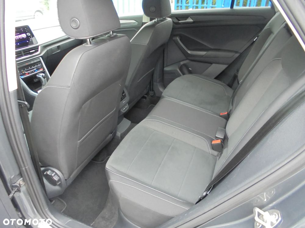 Volkswagen T-Roc 2.0 TDI SCR DSG Style - 10