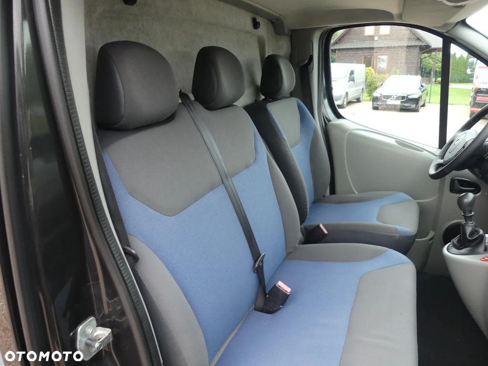 Renault TRAFIC - 7
