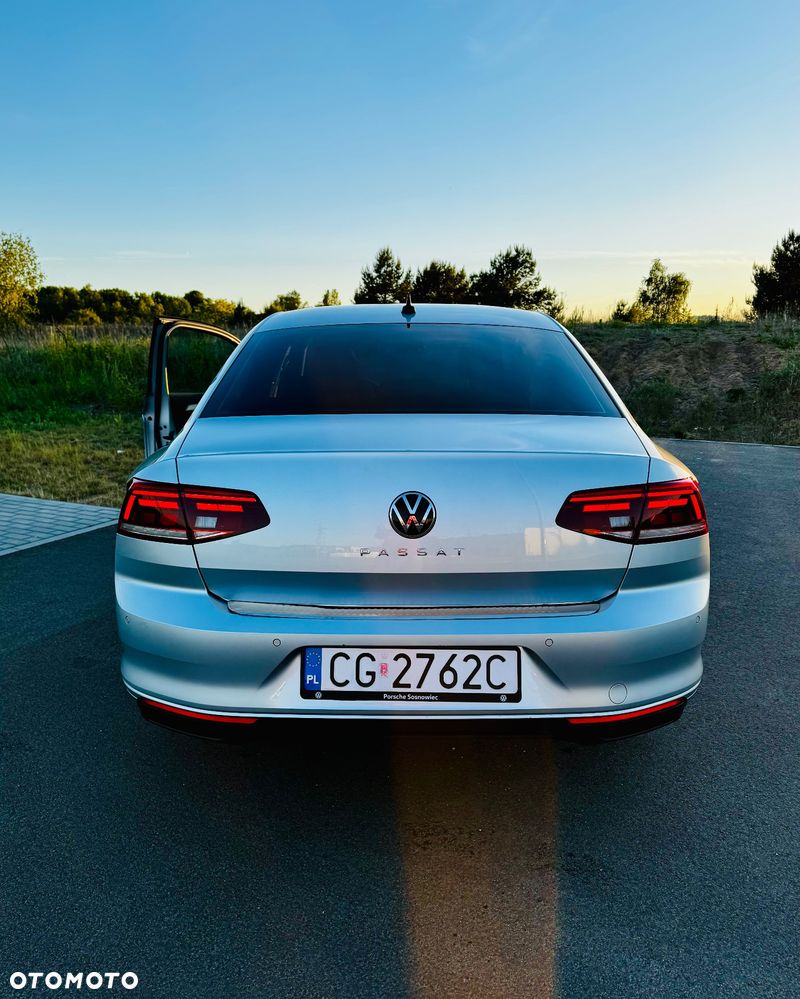 Volkswagen Passat 1.5 TSI EVO Essence - 3