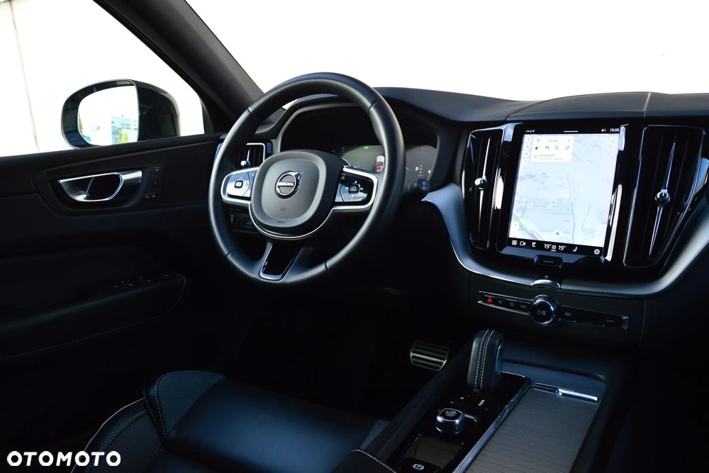 Volvo XC 60 B4 D Geartronic Momentum - 21