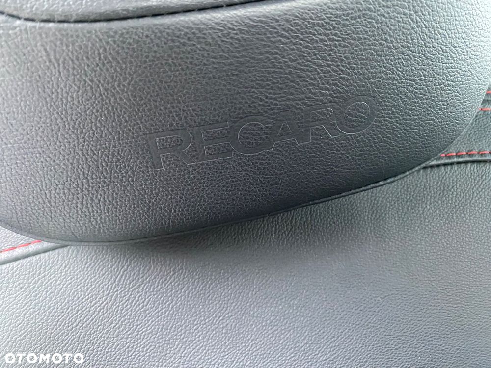 Kia Ceed 1.6 T-GDI GT-Track - 22