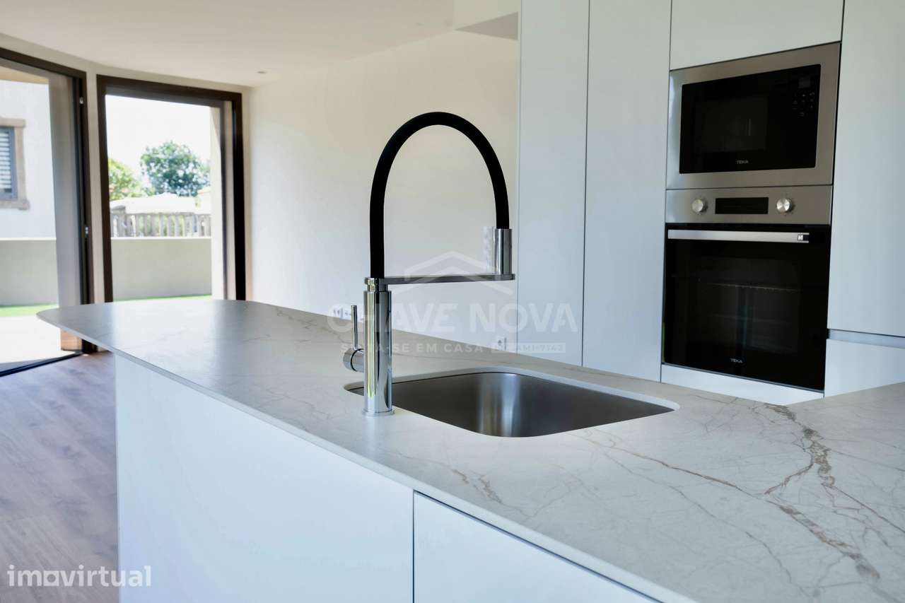 Apartamento T1 à venda em Praia Granja/Arcozelo - Grande imagem: 4/16