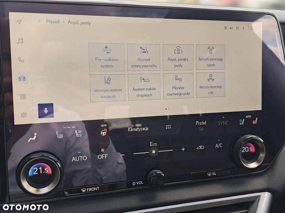 Lexus RX 450h+ Omotenashi - 16