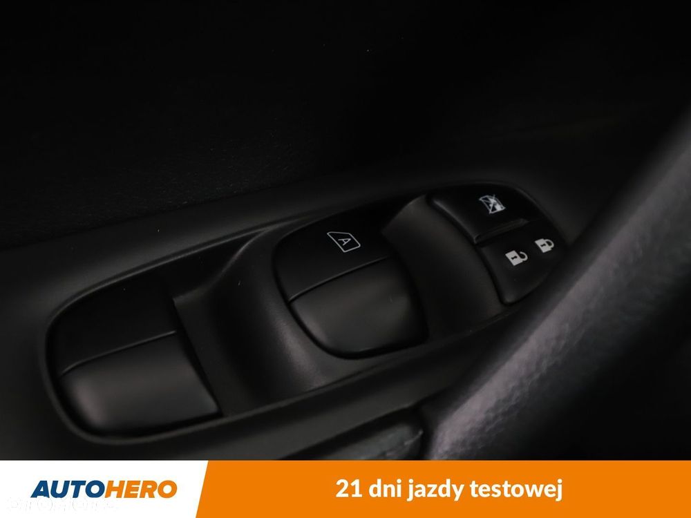 Nissan X-Trail - 32