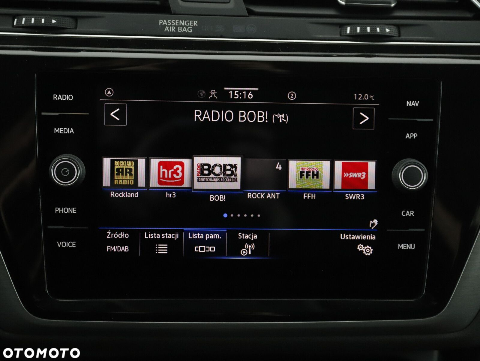 Volkswagen Touran - 18