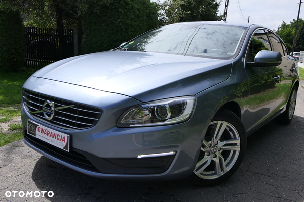 Volvo S60 D3 Drive-E Momentum