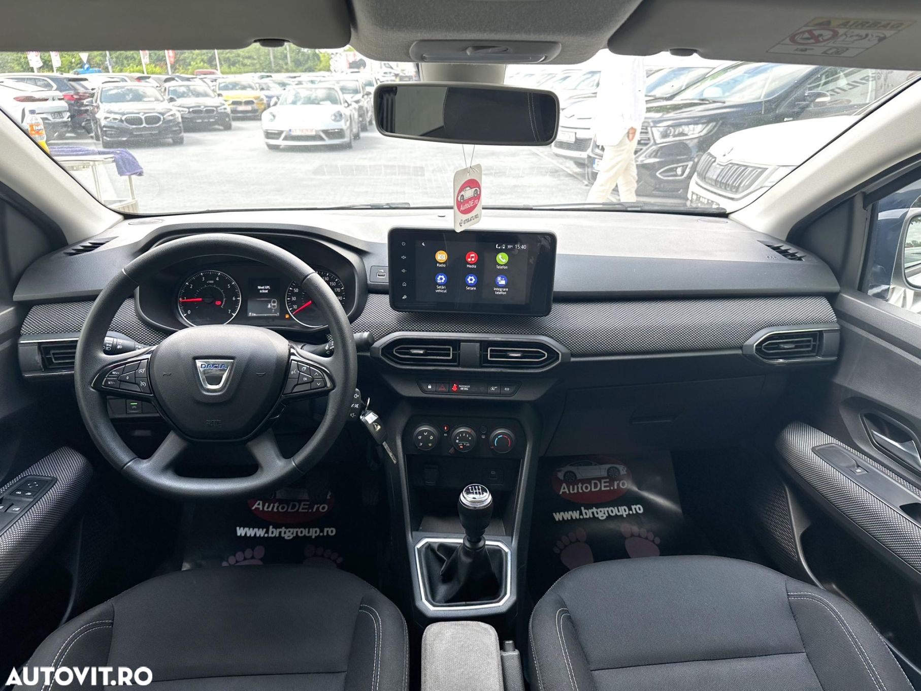 Dacia Logan - 8