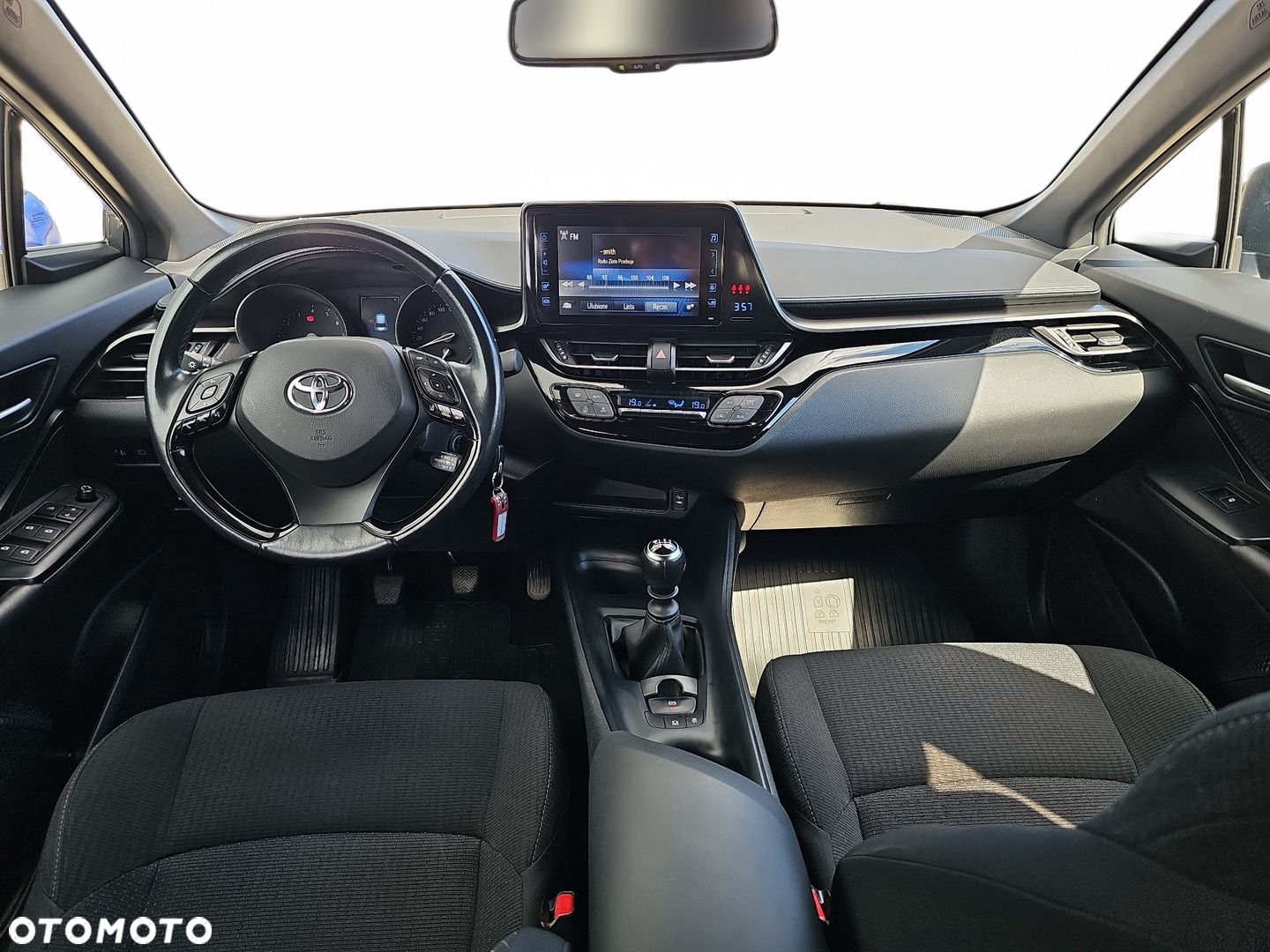 Toyota C-HR 1.2 T GPF Premium - 11