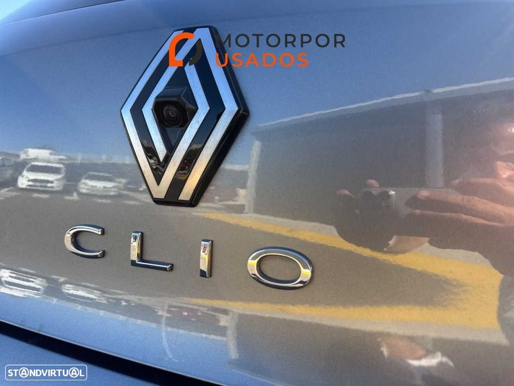 Renault Clio 1.0 TCe Techno Bi-Fuel - 12