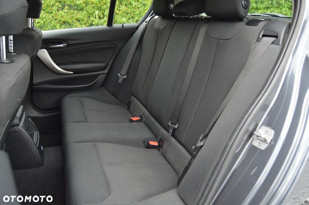 BMW Seria 1 118i Sport Line - 6