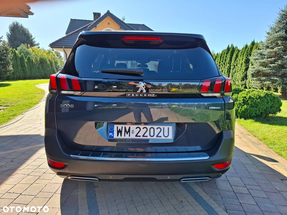 Peugeot 5008 - 6