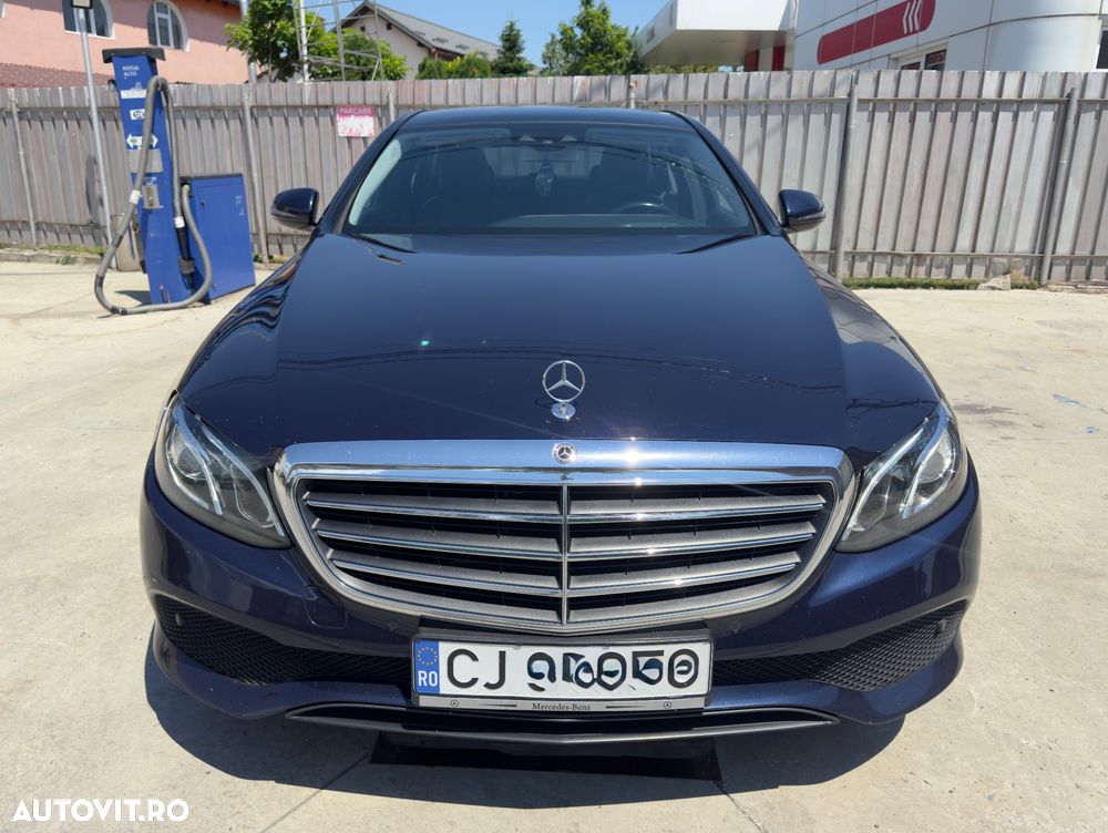 Mercedes-Benz E - 6