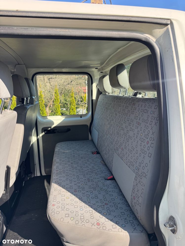 Volkswagen Transporter T5 - 12