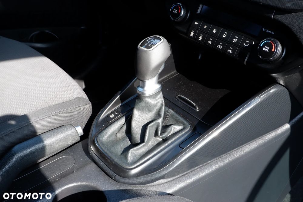 Kia Carens 1.7 CRDi XL - 7