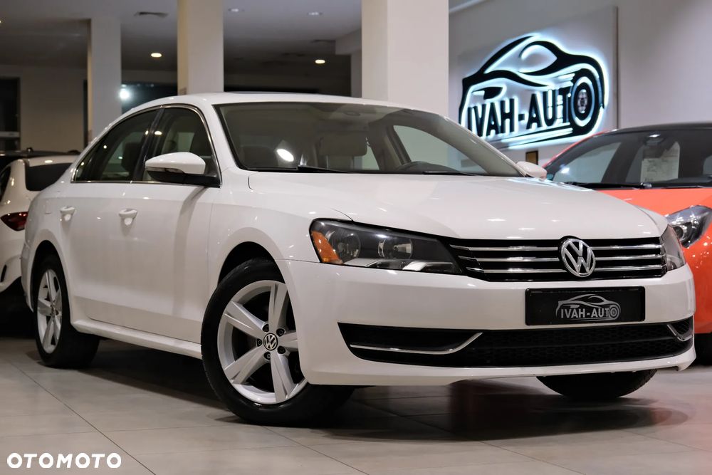 Volkswagen Passat - 2