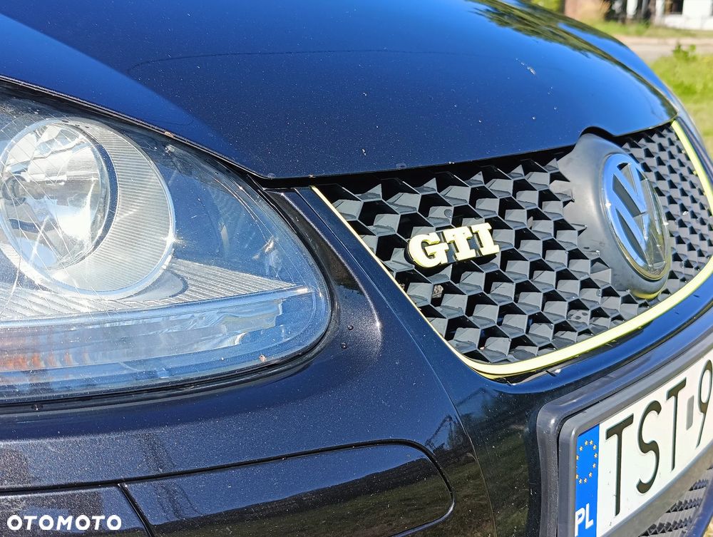 Volkswagen Golf 2.0 TSI GTI - 2