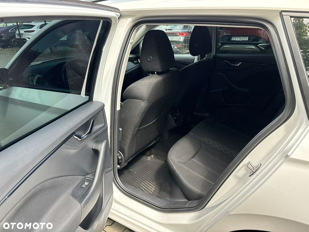 Skoda Kamiq 1.0 TSI Ambition DSG - 20