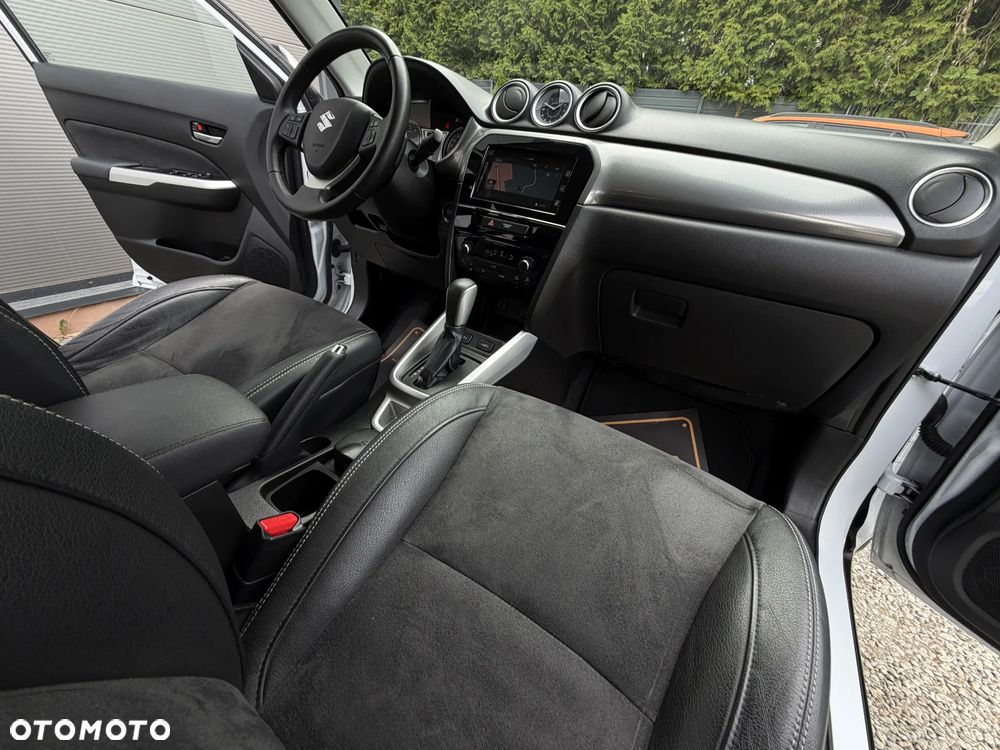 Suzuki Vitara 1.6 Premium 2WD - 16