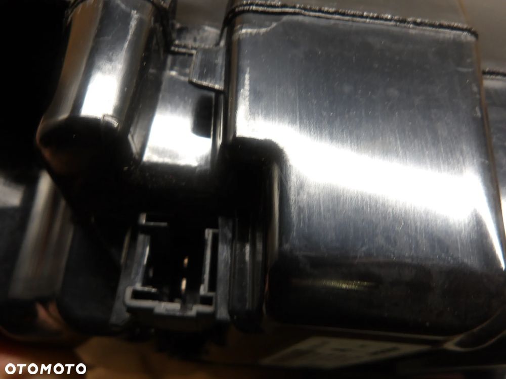 RENAULT GRAND SCENIC III 1.6 DCI SUBWOOFER 281313216R - 3