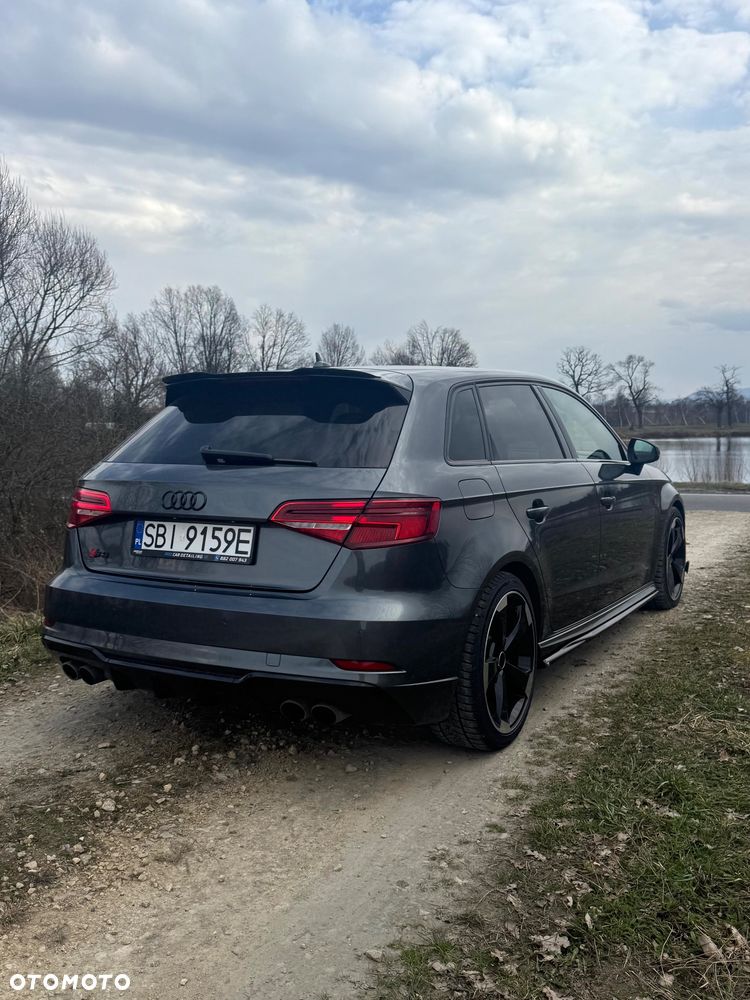 Audi S3 S tronic - 4