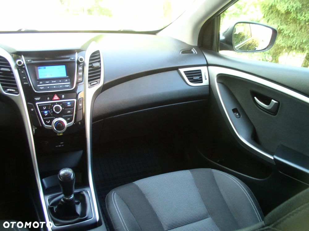 Hyundai i30 blue 1.4 Classic - 7