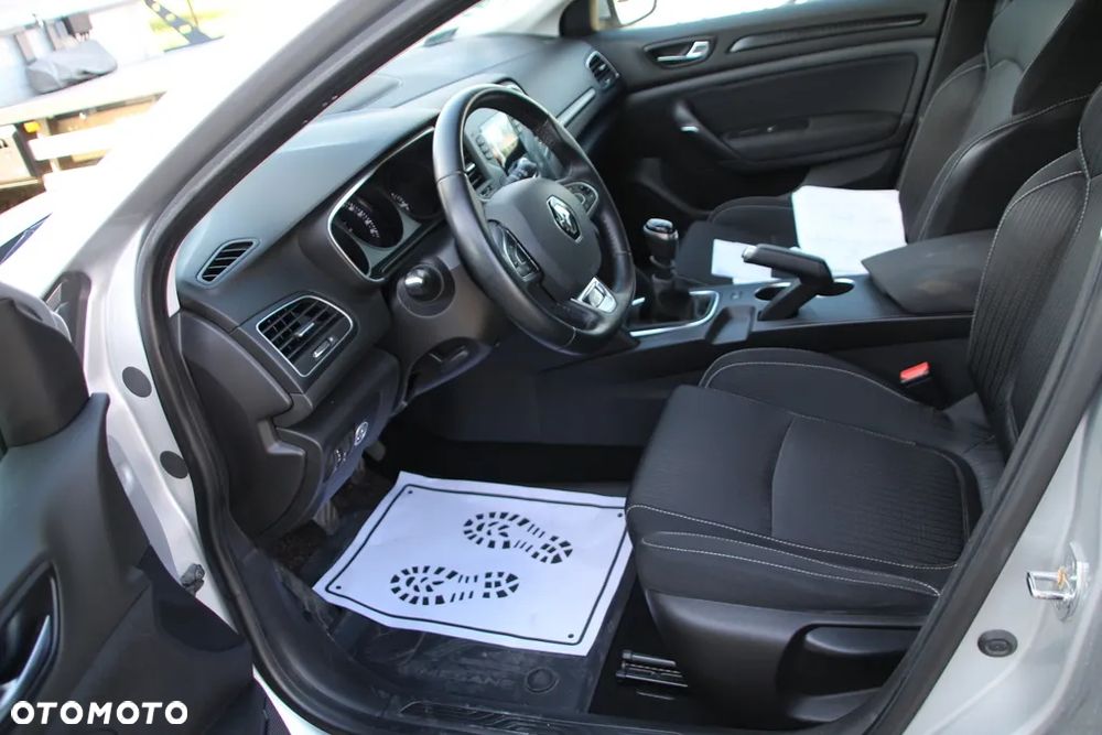 Renault Megane 1.6 SCe Limited - 18