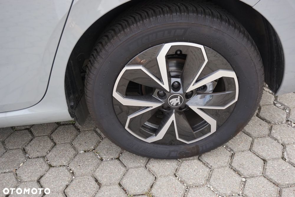 Skoda Scala 1.0 TSI Edition 130 DSG - 7