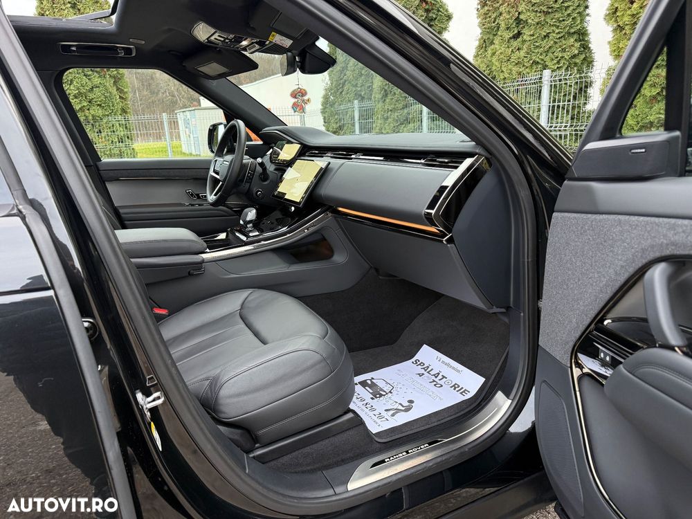 Land Rover Range Rover Sport 3.0 I6 D300 MHEV HSE Dynamic - 35