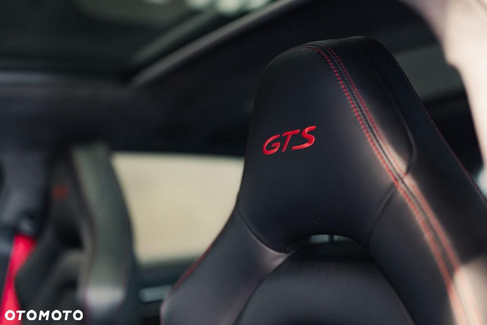 Porsche Panamera GTS - 37