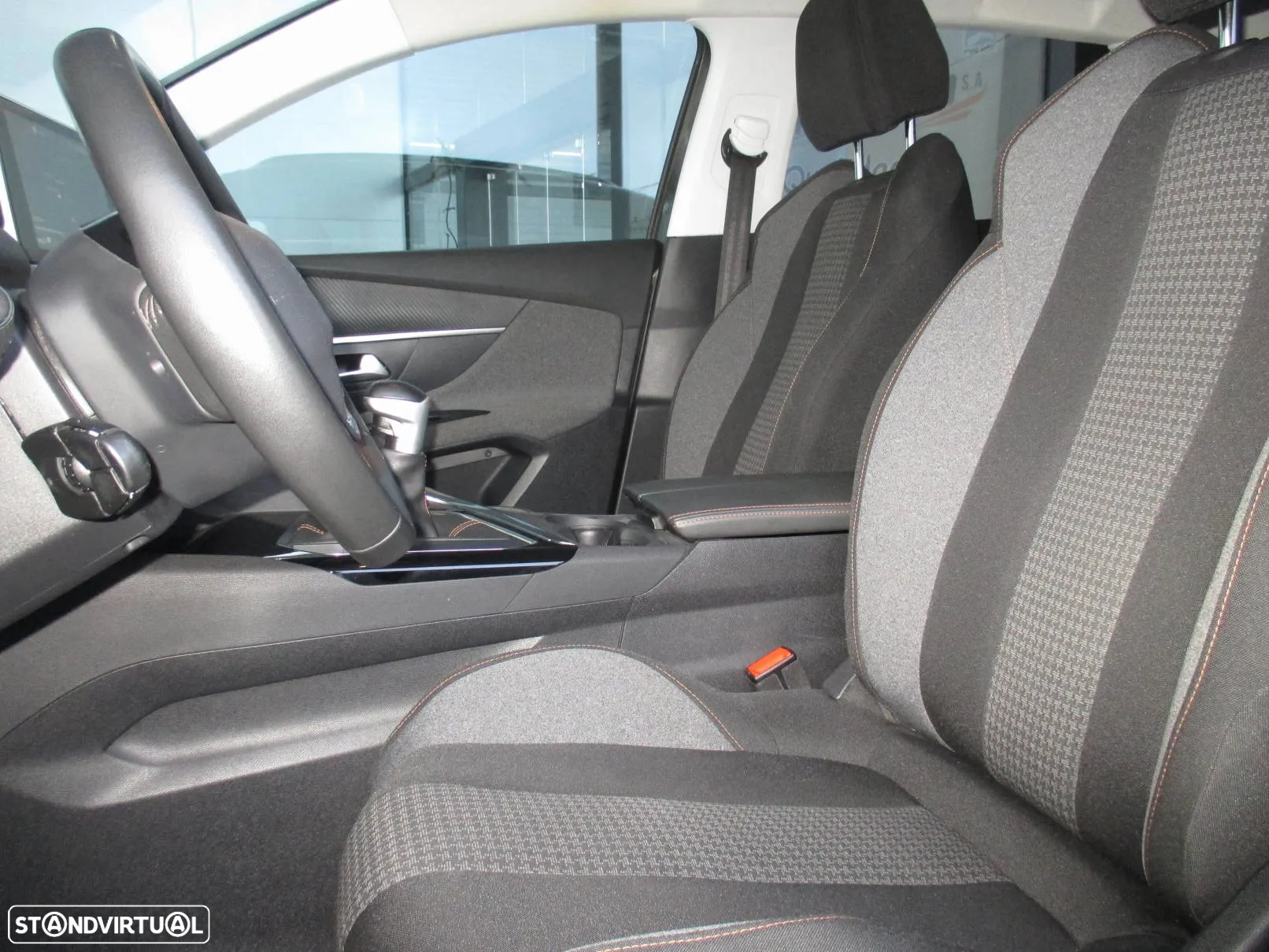 Peugeot 3008 1.5 BlueHDi Style - 9
