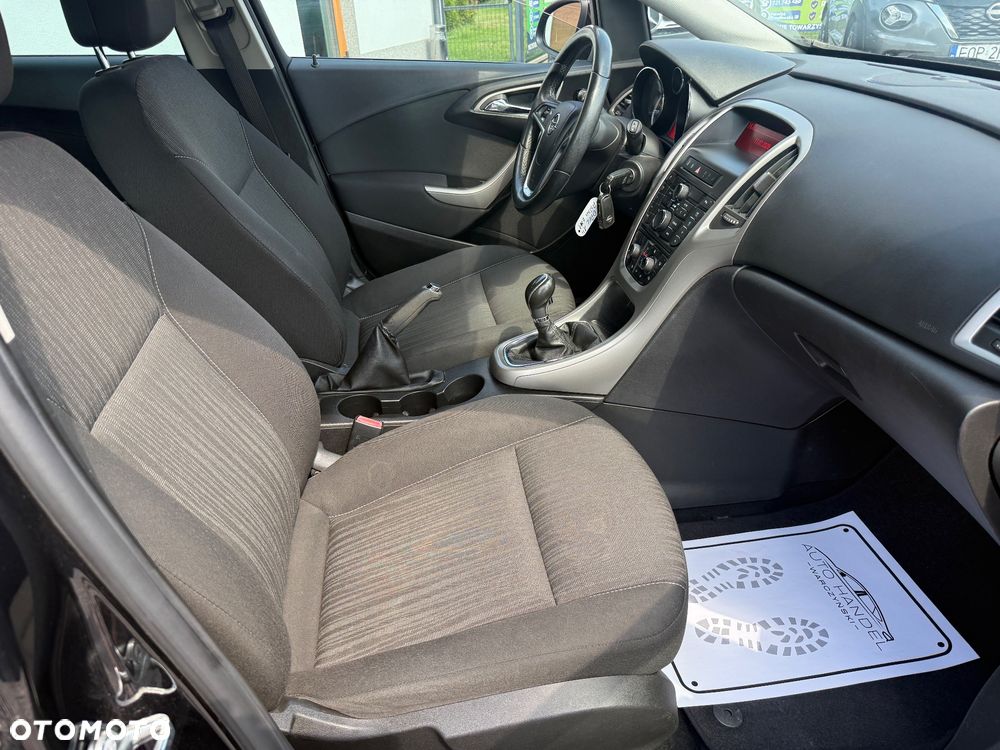 Opel Astra 1.4 T Cosmo - 13