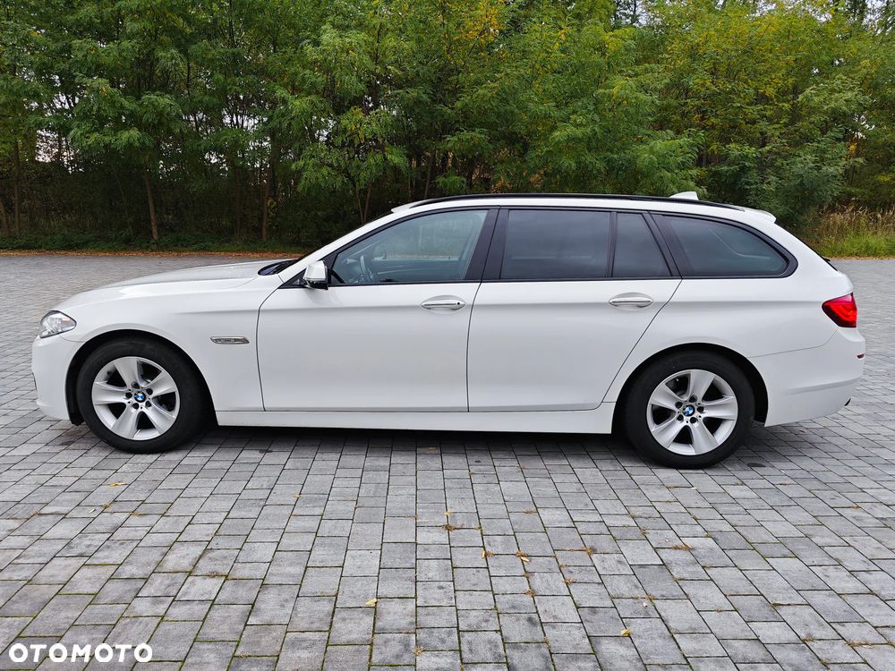 BMW Seria 5 520d xDrive Luxury Line - 10