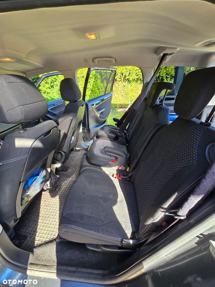 Citroën C4 Picasso 1.6 HDi Selection - 9