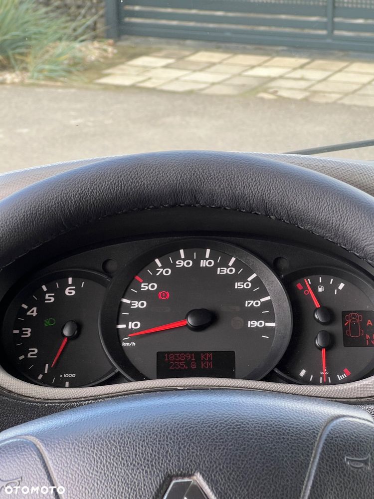 Renault Master - 15