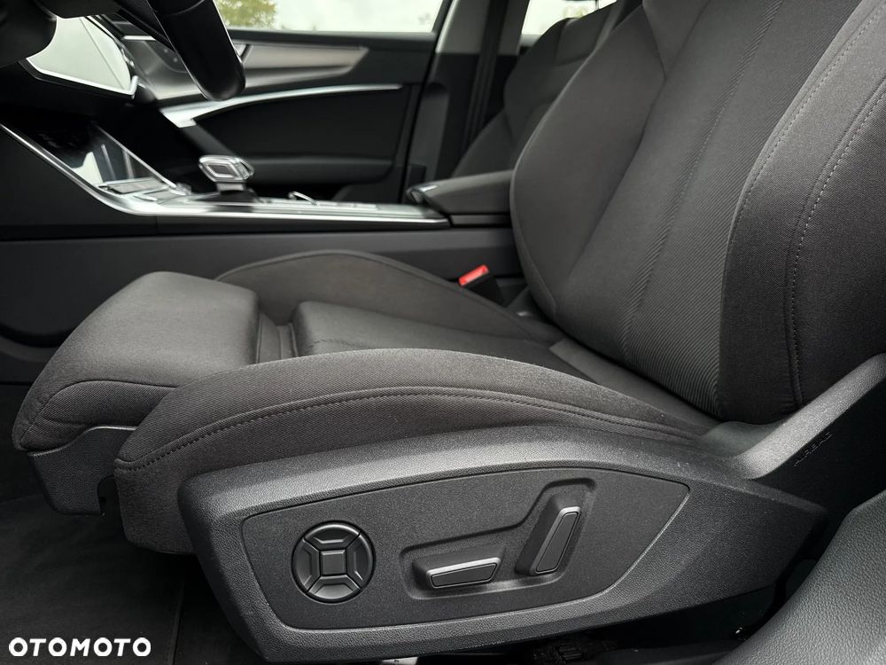 Audi A6 - 12