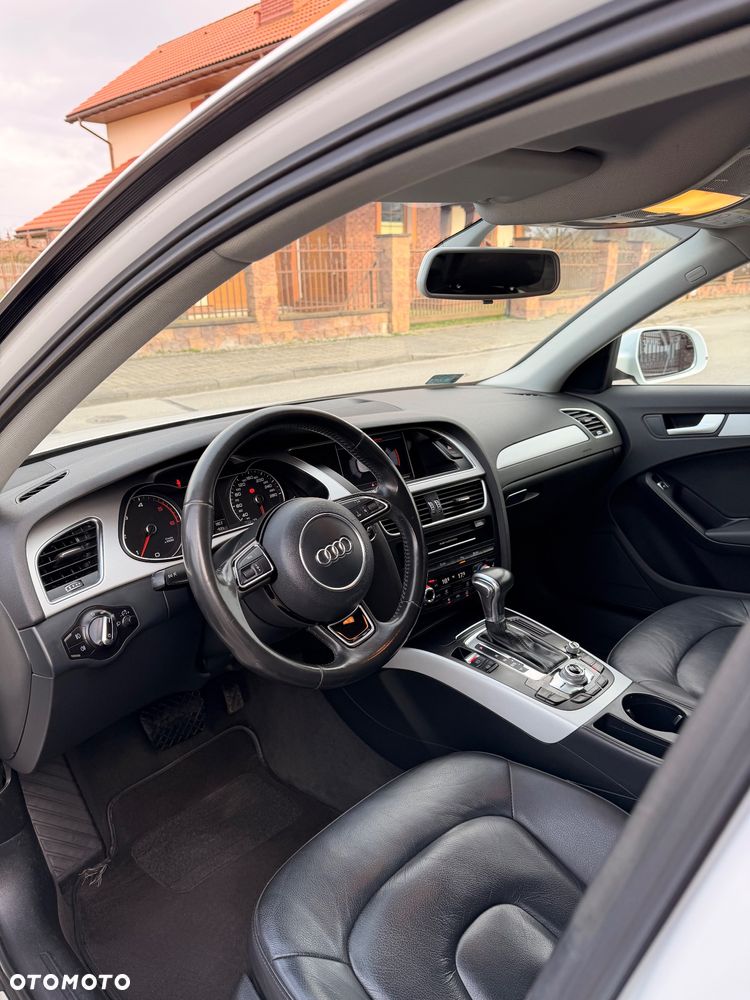 Audi A4 Limousine - 21