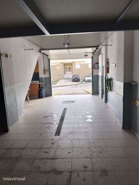 Garagem com 44 m² mais Mezanino - Grande imagem: 4/8