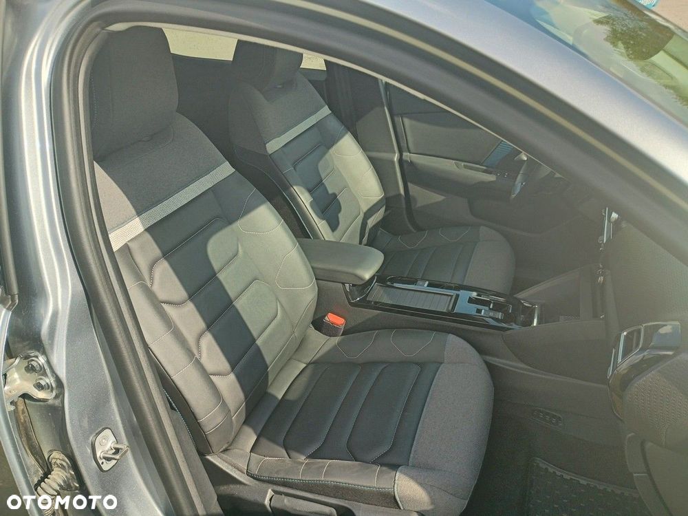 Citroën C4X EV136 50kWh Shine - 22