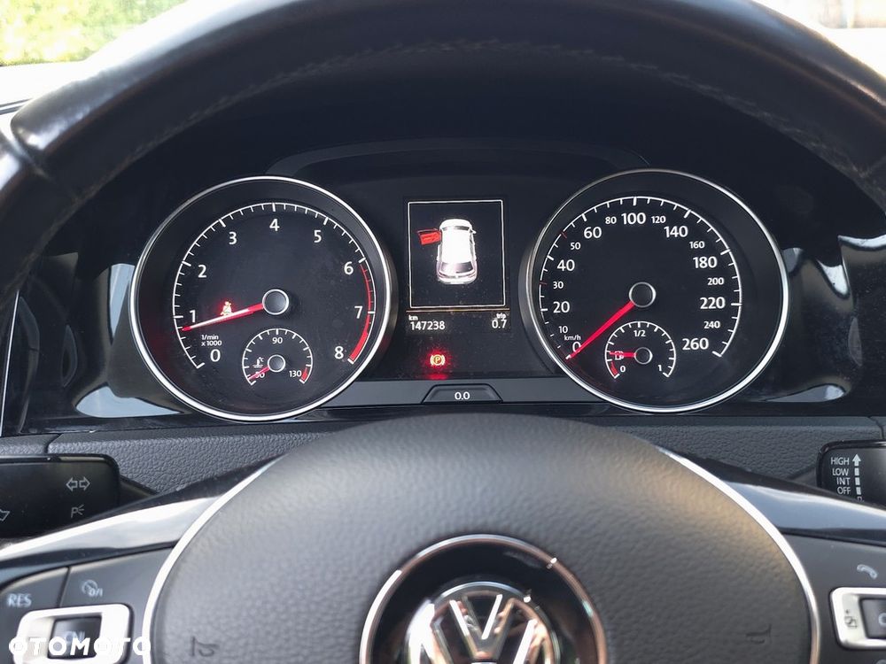 Volkswagen Golf 1.4 TSI BMT Highline - 18