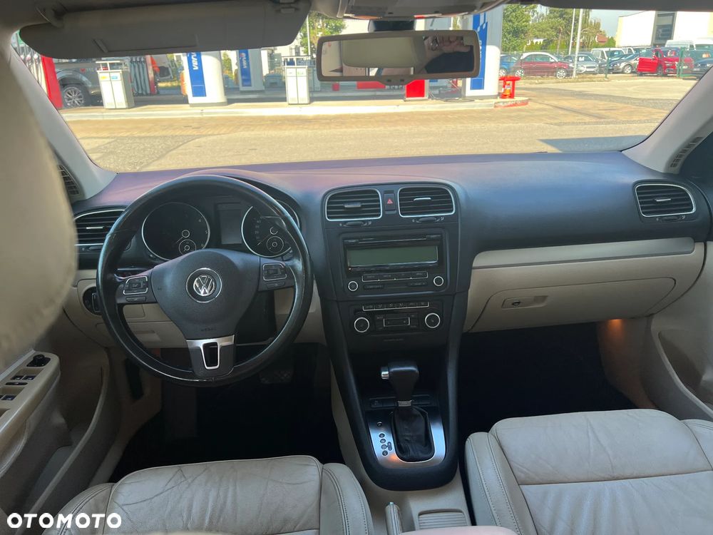 Volkswagen Golf 2.0 TDI Highline DSG - 14