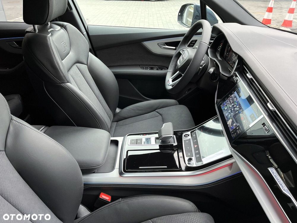 Audi Q7 - 21