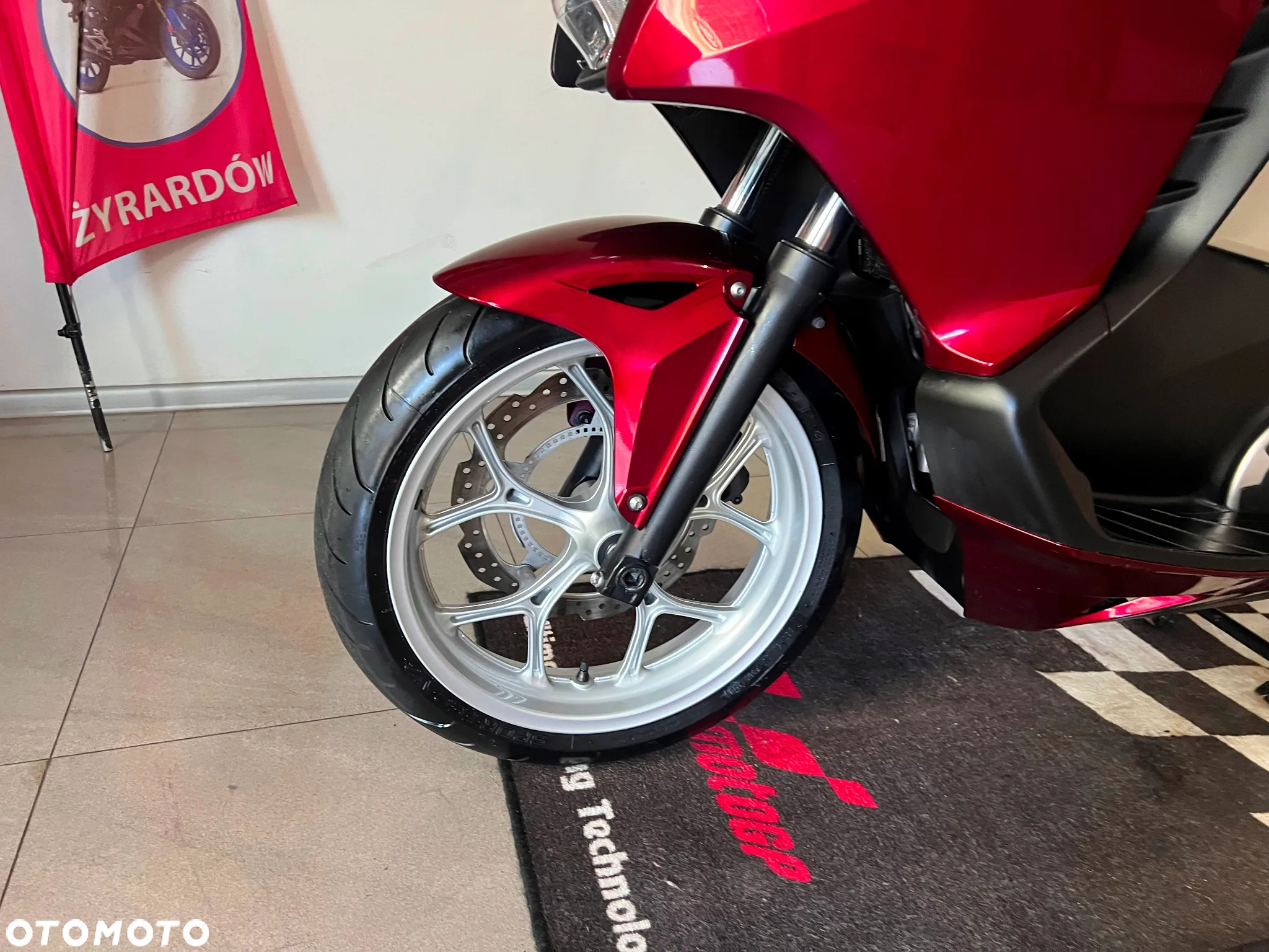 Honda NC - 24