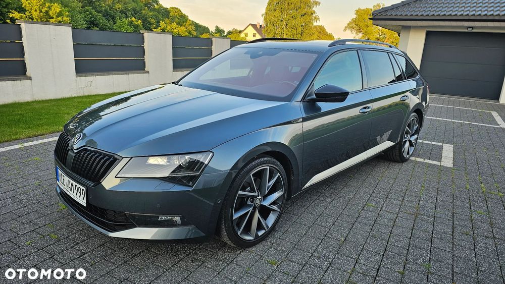 Skoda Superb 2.0 TDI DSG Sportline - 1