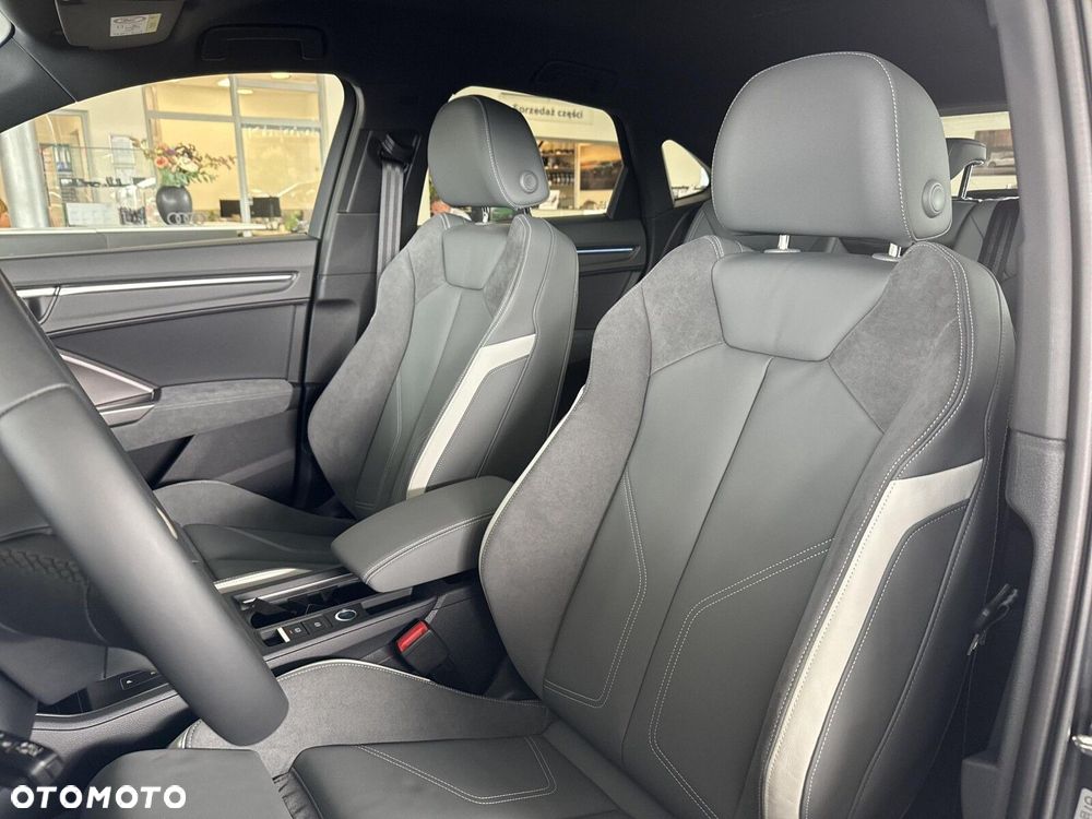 Audi Q3 Sportback - 19