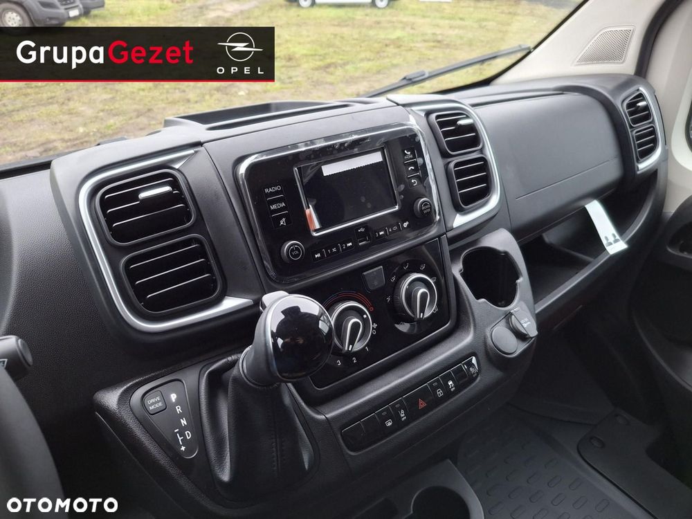 Opel Movano - 10