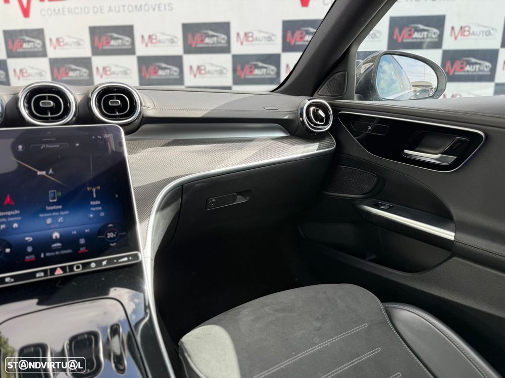 Mercedes-Benz C 300 d AMG Line - 37